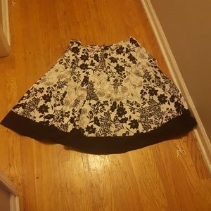 Long skirt, knee length